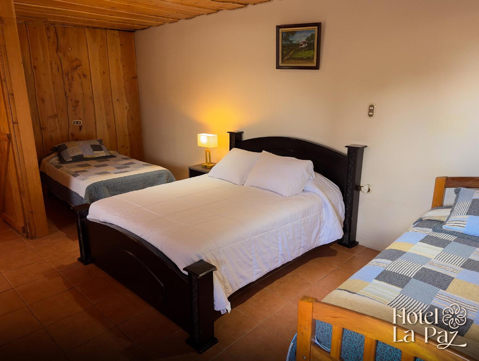 Hotel La Paz Poasito Exteriér fotografie
